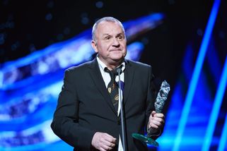 Arogance Jožo Ráže nemá konce. Neúcta k fanouškům na koncertě a zbabělý útěk z místa dopravní nehody